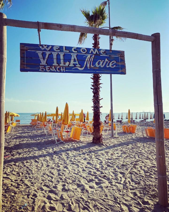 Hotel Vila Mare Durres Exterior photo